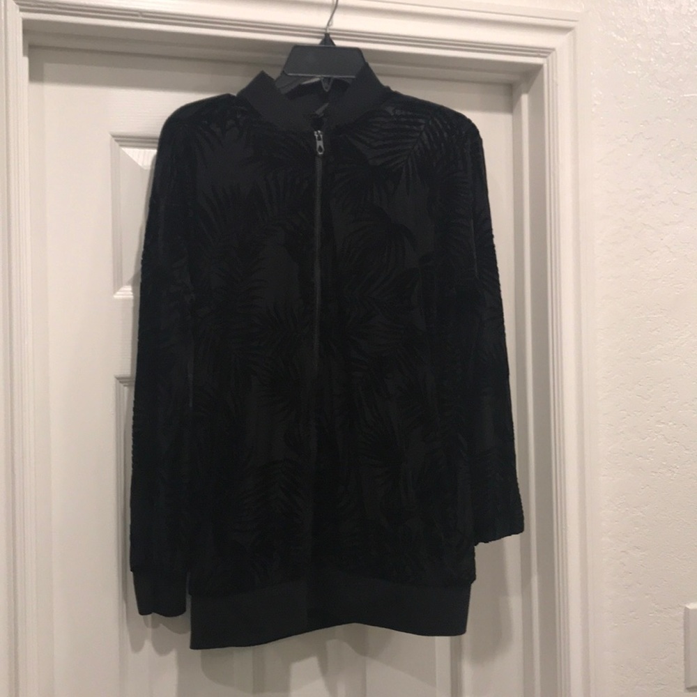 Cardigan - Picture 2 of 6